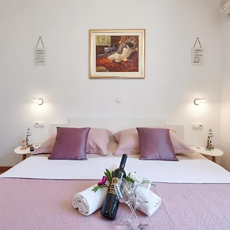 Rooms Antonio Gostinjska kuća 3*