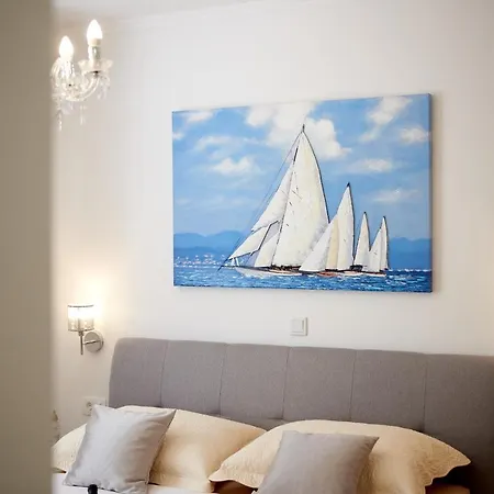 Rooms Antonio 3*
